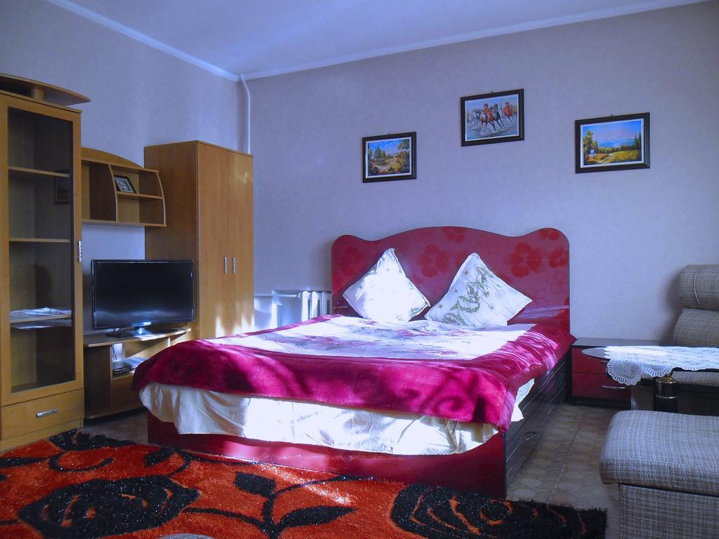 Paradise Apartment ビシュケク 部屋 写真